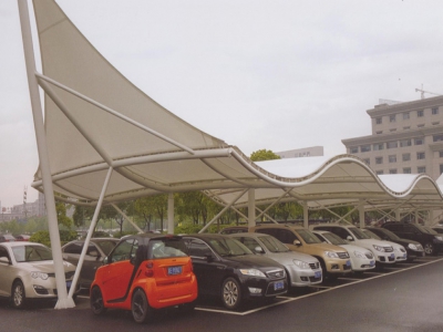 膜結(jié)構(gòu)汽車棚